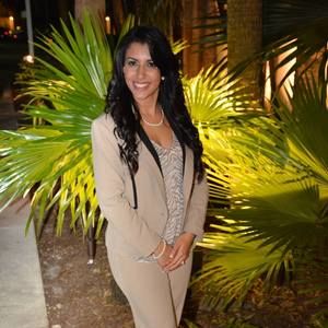 Meet your Posher, Roseangely